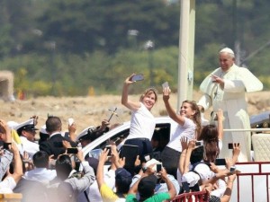 Pope-Francis-Guayaquil-Ecuador-640x480